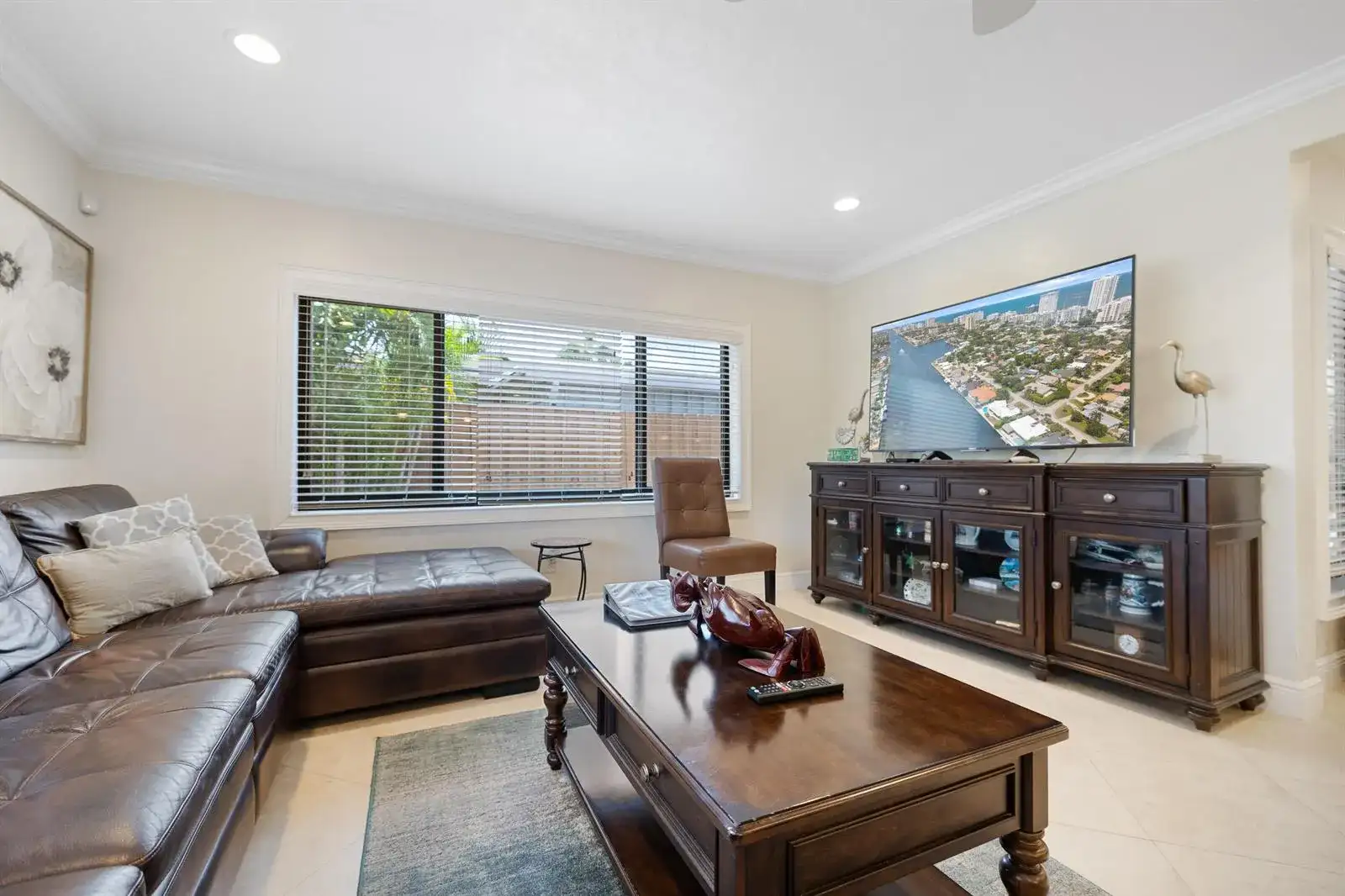 3211 Seaward Drive, Lauderdale By The Sea FL 33062 photo 3