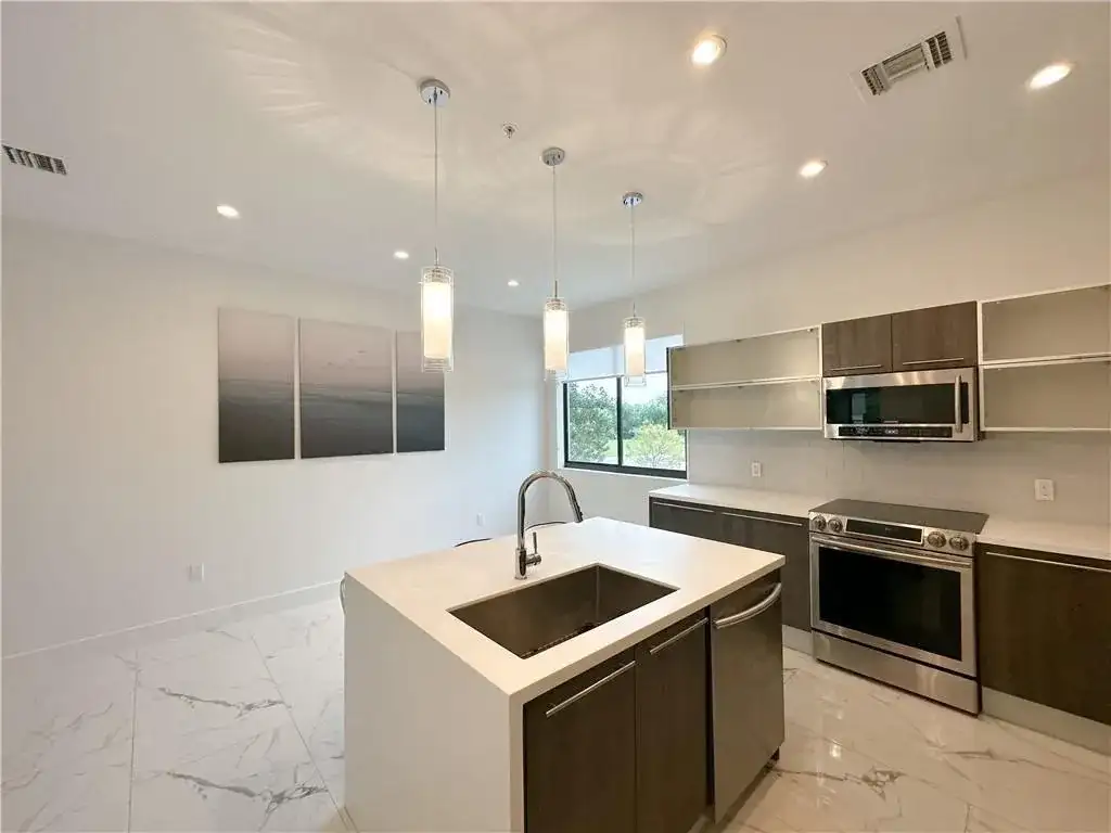 113 SE 1st Circle, Pompano Beach FL 33060 photo 4