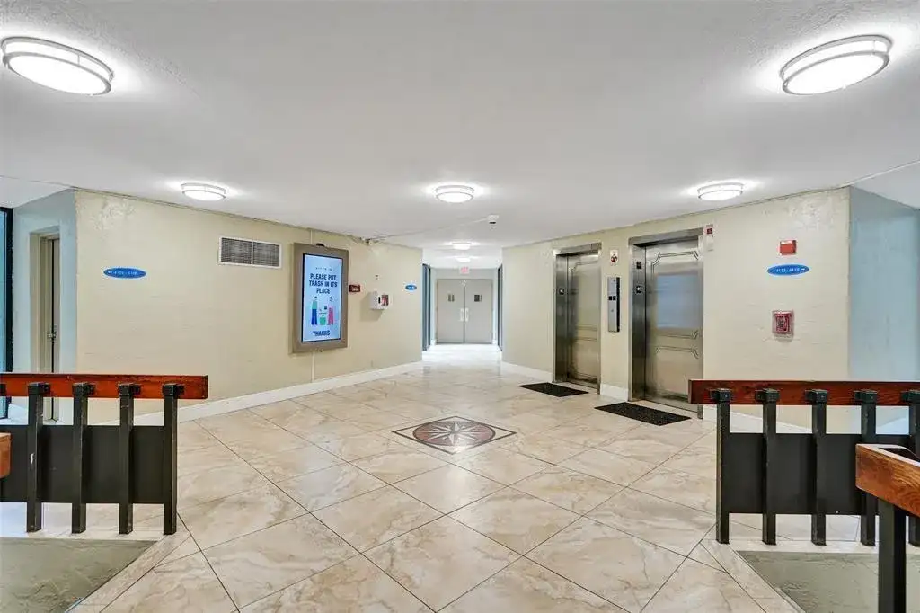 4222 Inverrary Boulevard # 4116, Lauderhill FL 33319 photo 2