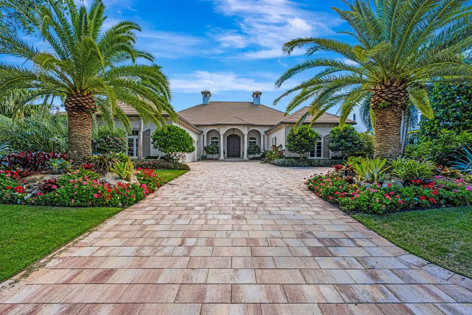 469 Mariner Drive, Jupiter FL 33477 photo 2