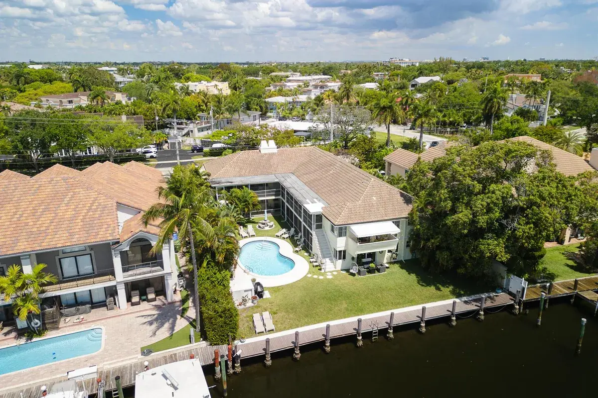1308 Bayview Drive # 1c, Fort Lauderdale FL 33304