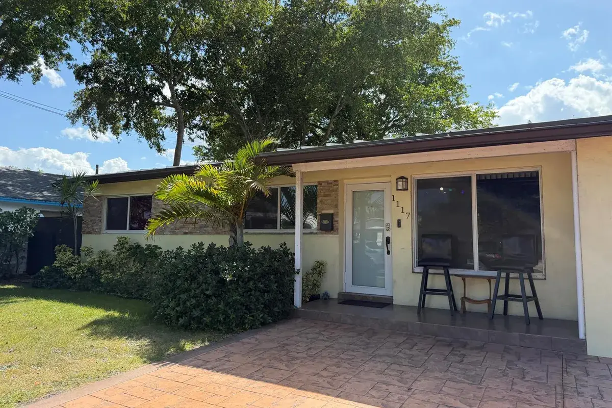 1117 SW 22nd Avenue, Fort Lauderdale FL 33312