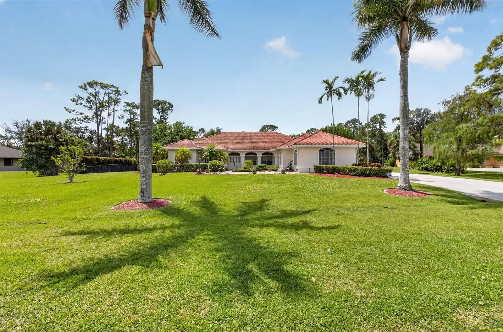 9774 Saddle Court, Lake Worth FL 33467 photo 2