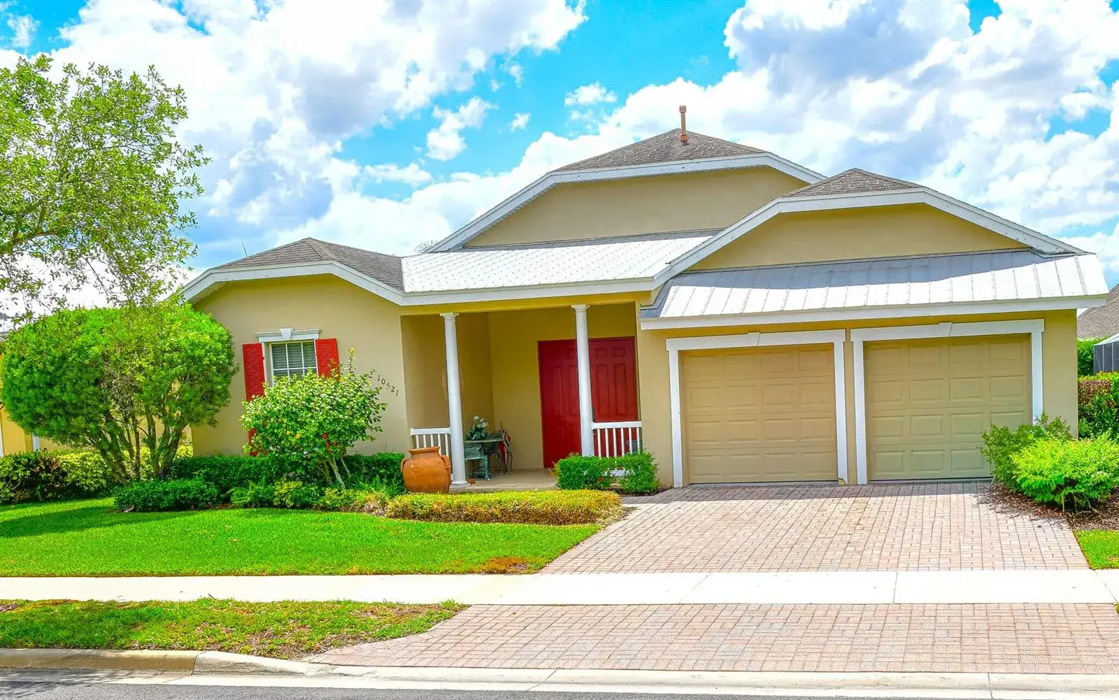 10521 SW Westlawn Boulevard N, Port St. Lucie FL 34987