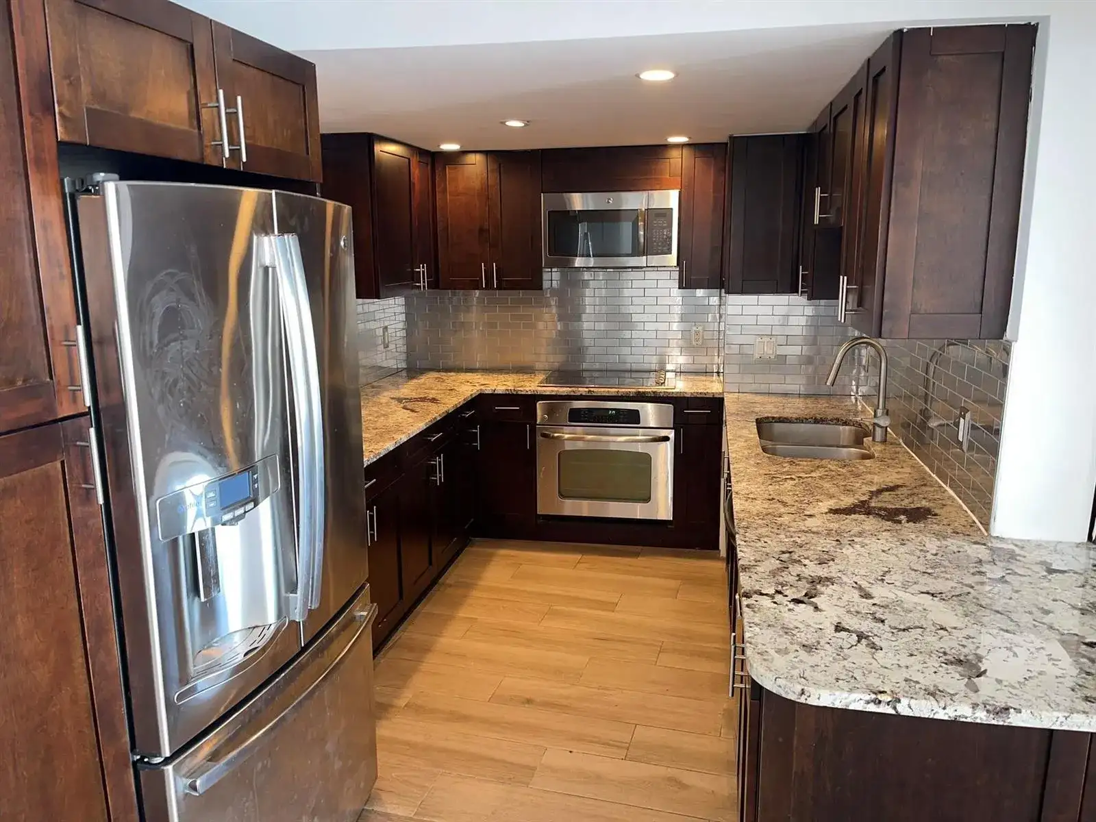 5200 N Flagler Drive # 2004, West Palm Beach FL 33407 photo 2