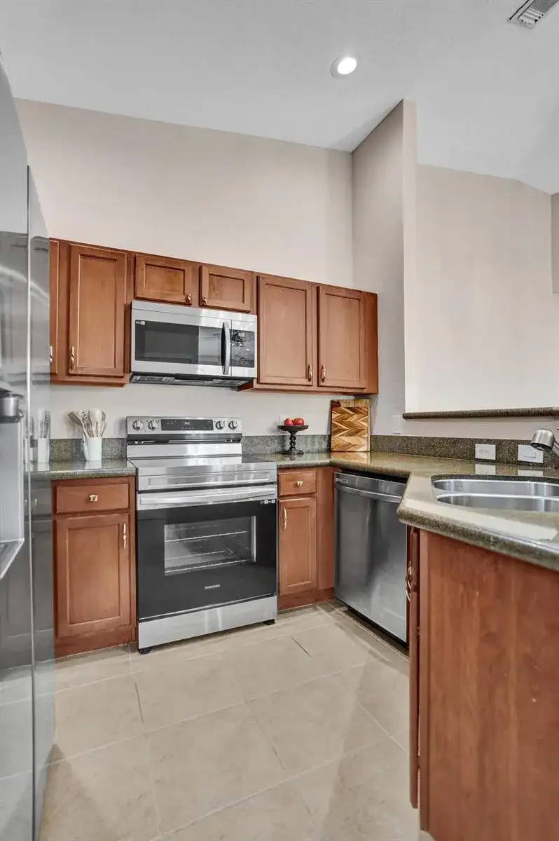 1825 Sonrisa Street # 1825, Riviera Beach FL 33404 photo 2