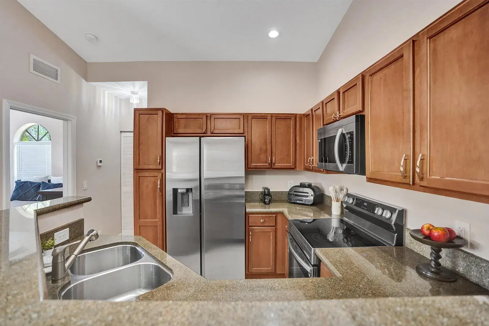 1825 Sonrisa Street # 1825, Riviera Beach FL 33404