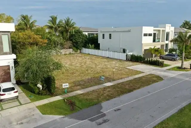 1001 NE 3rd Avenue, Boca Raton FL 33432