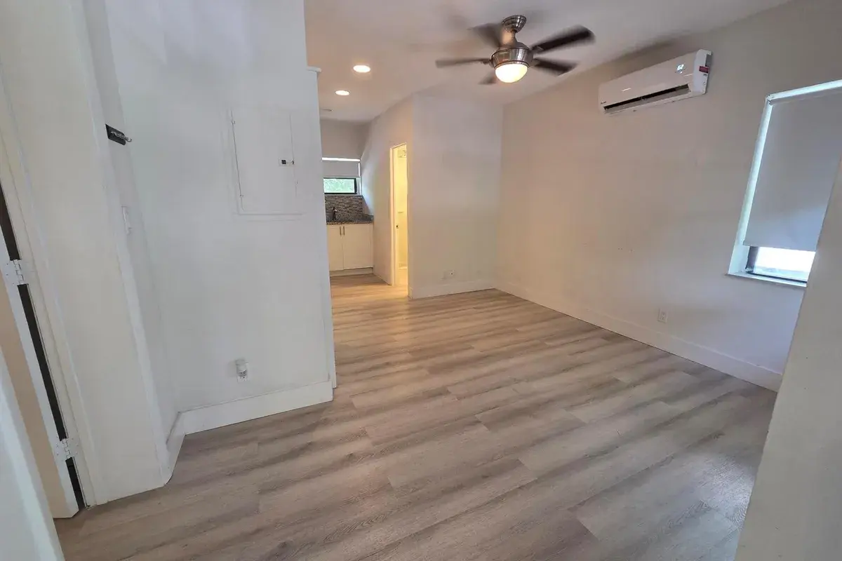 1109 E Broward Boulevard # 12, Fort Lauderdale FL 33301