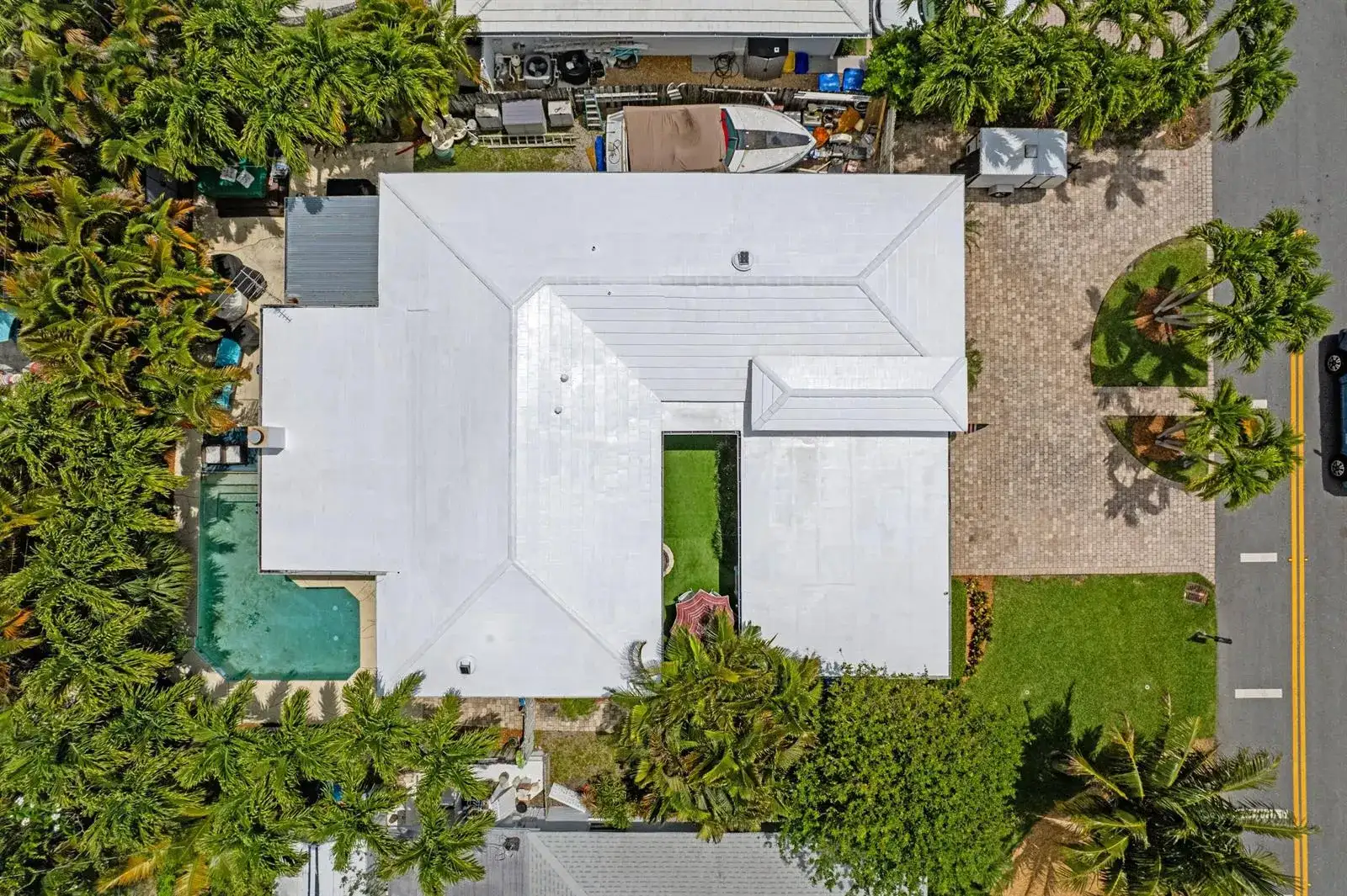 1166 Beach Road, Singer Island FL 33404 photo 2