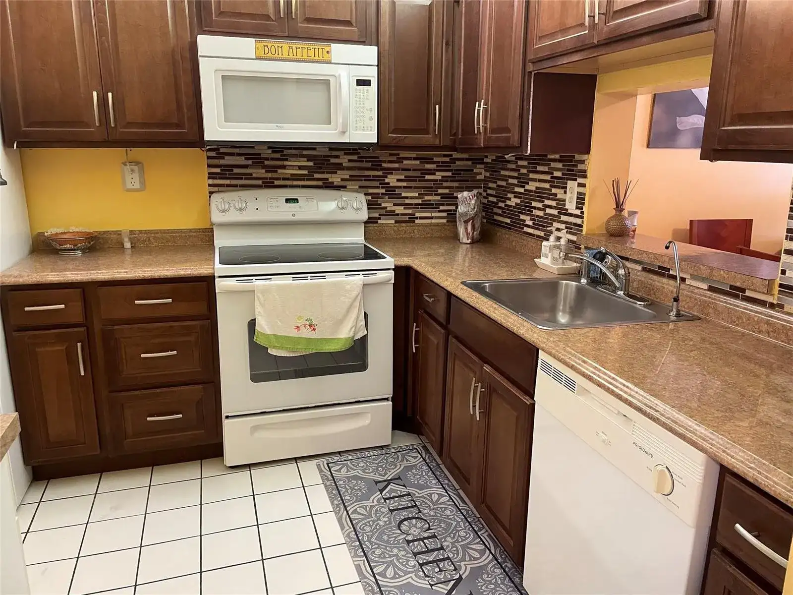 2860 Somerset Drive # 311k, Lauderdale Lakes FL 33311 photo 4