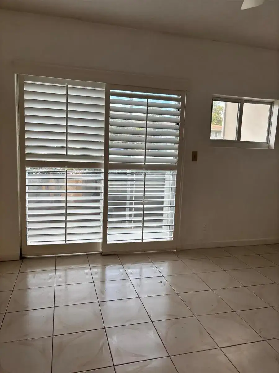 223 Coventry J # 223, West Palm Beach FL 33417 photo 4
