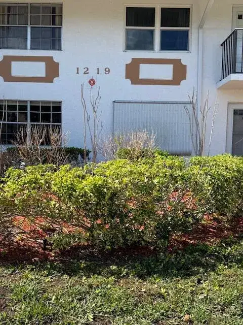 1219 S Lakes End Drive # E2, Fort Pierce FL 34982