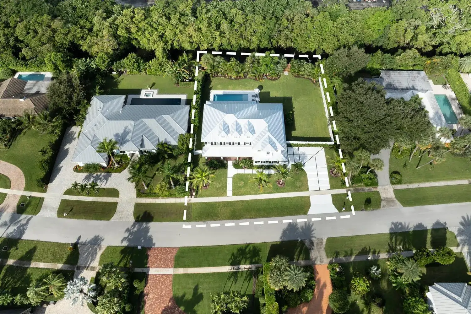 11823 Lake Shore Place, North Palm Beach FL 33408 photo 4