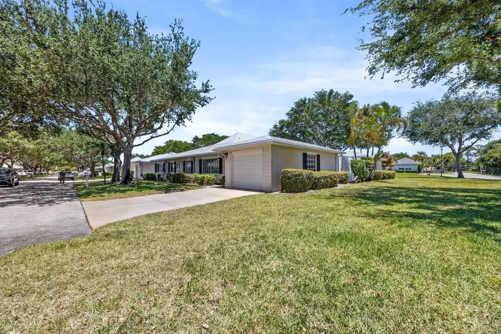 10168 43rd Trail S # 318, Boynton Beach FL 33436 photo 2