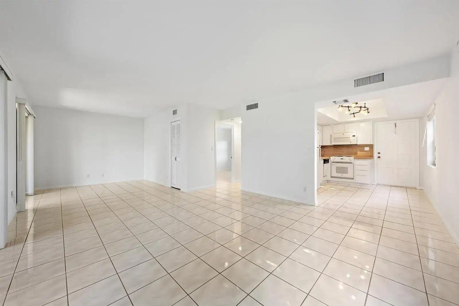 300 Inlet Way # 3, Palm Beach Shores FL 33404 photo 4