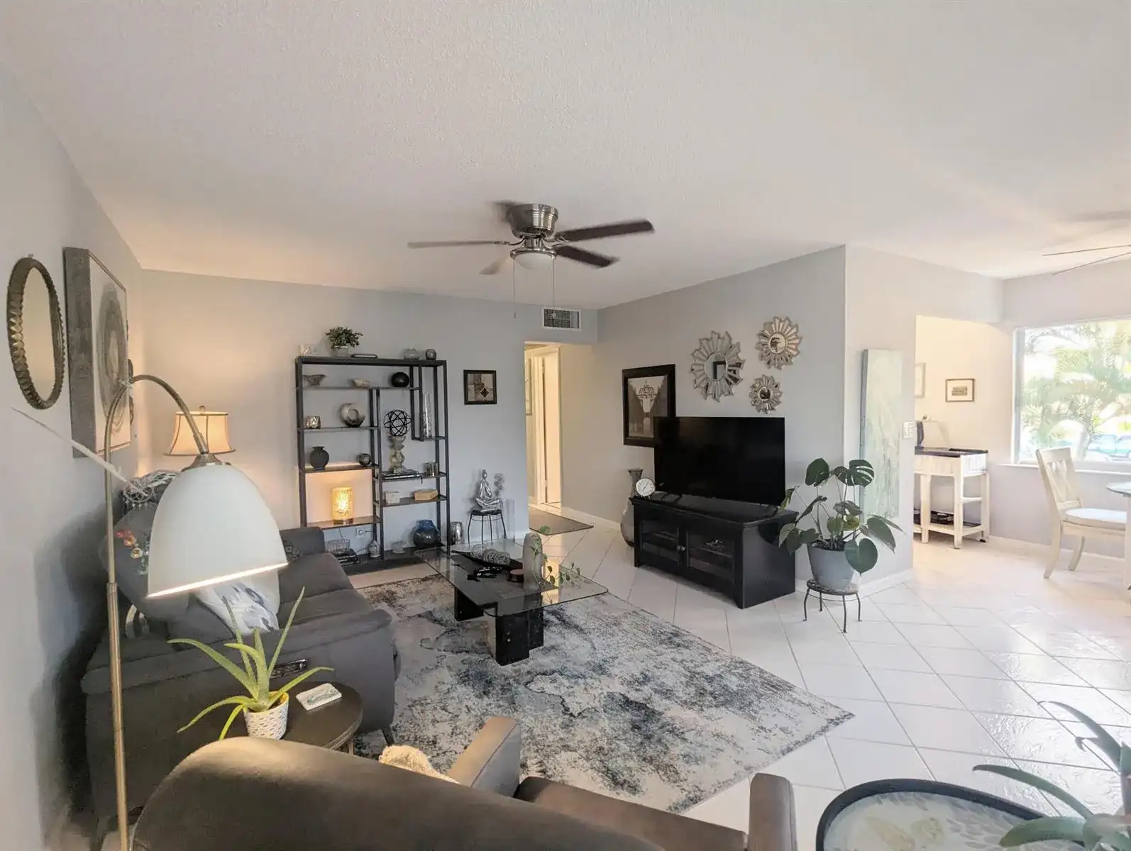 100 Kingswood E, West Palm Beach FL 33417