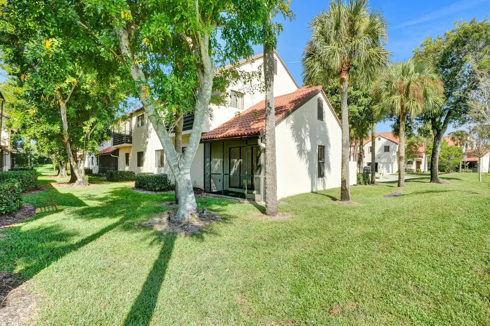 12 VĂa De Casas Sur Unit 101, Boynton Beach FL 33426 photo 2
