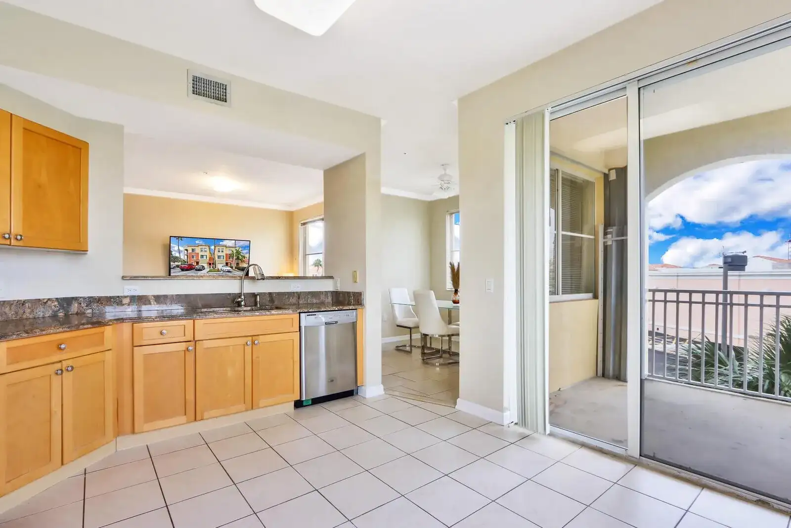 11021 Legacy Lane # 303, Palm Beach Gardens FL 33410 photo 5