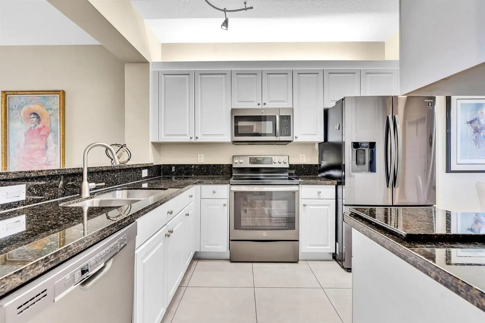 7735 Yardley Drive # 406, Tamarac FL 33321 photo 4