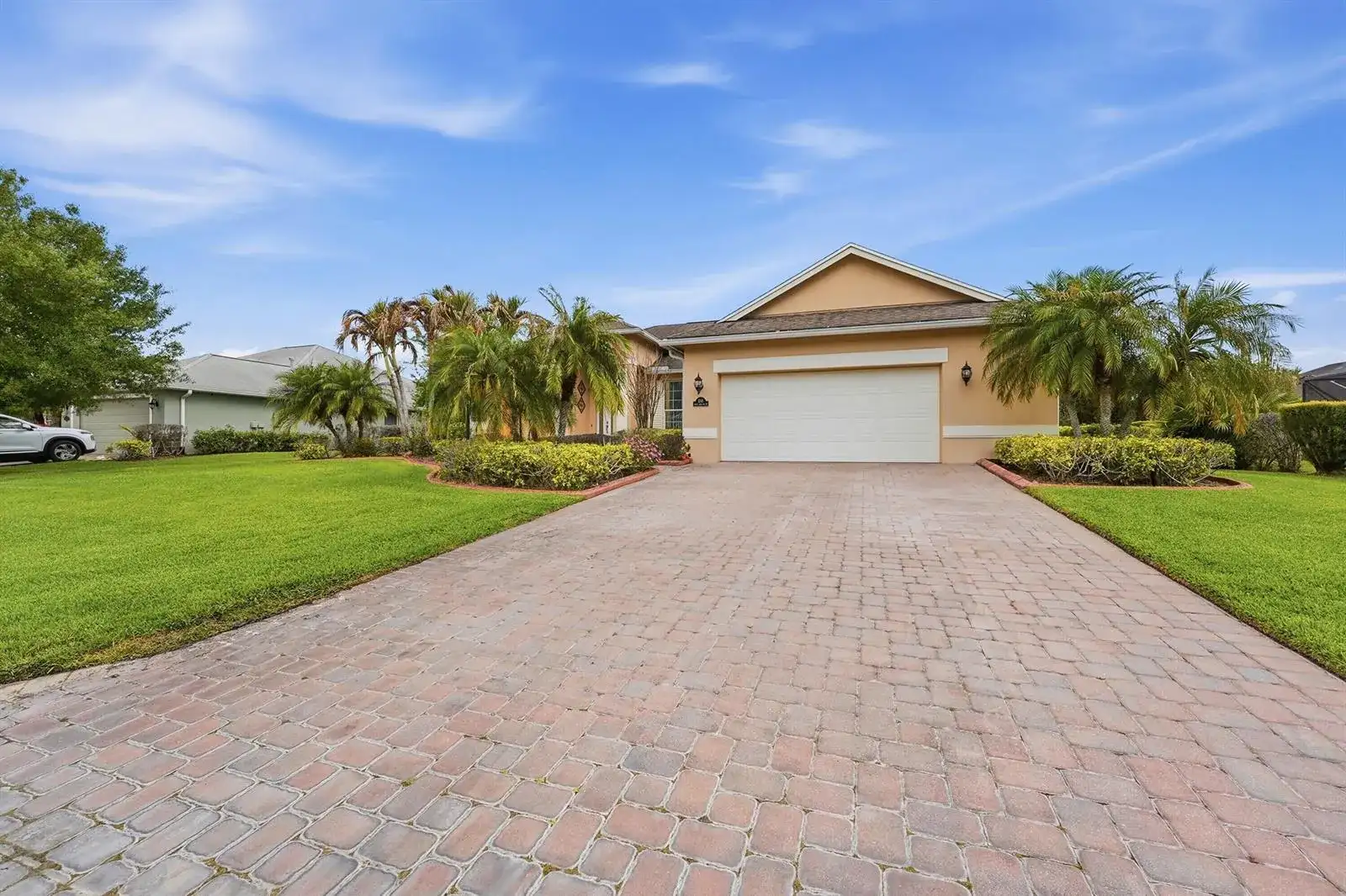 1215 Southlakes Way SW, Vero Beach FL 32968 photo 3