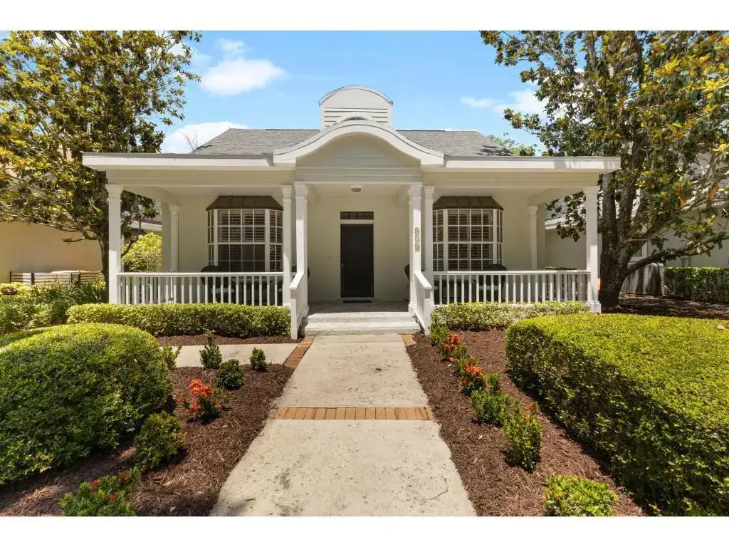 814 Carolina Circle SW, Vero Beach FL 32962 photo 4