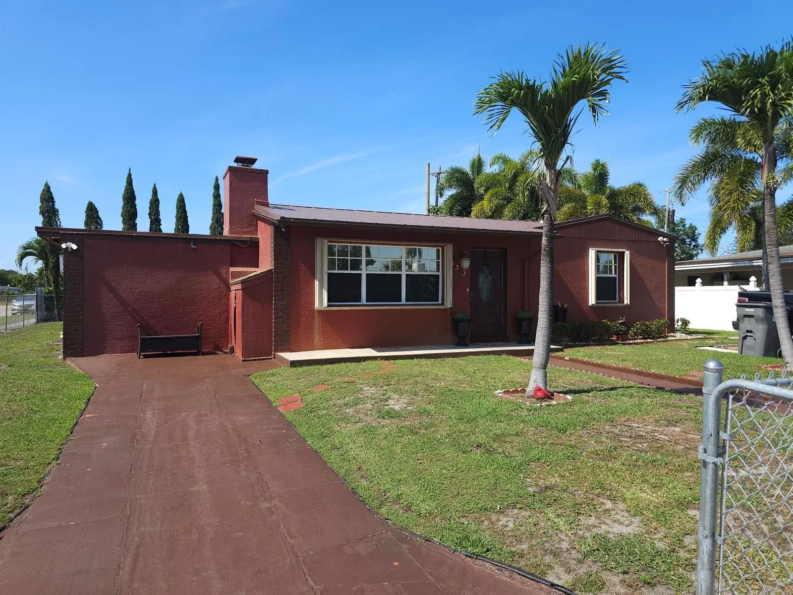 637 Dogwood Road, West Palm Beach FL 33409