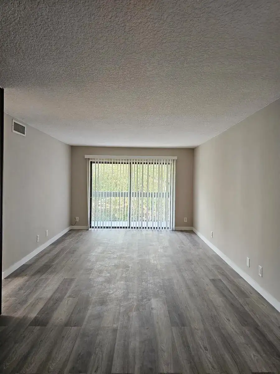 1850 N Congress Avenue # 305, West Palm Beach FL 33401 photo 2