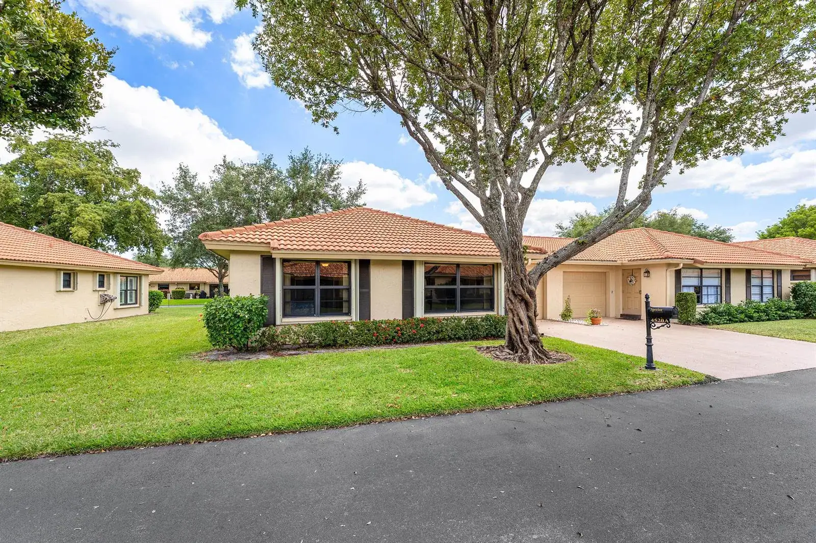 4520 Ficus Tree Road, Boynton Beach FL 33436 photo 2