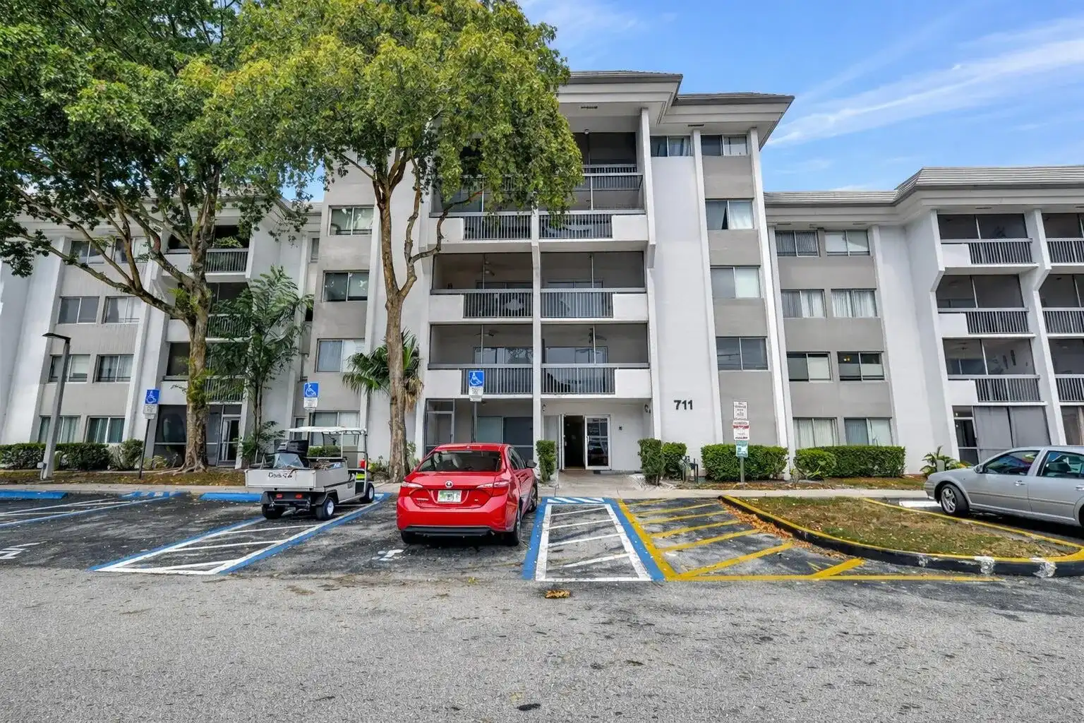 711 N Pine Island Road # 210, Plantation FL 33324