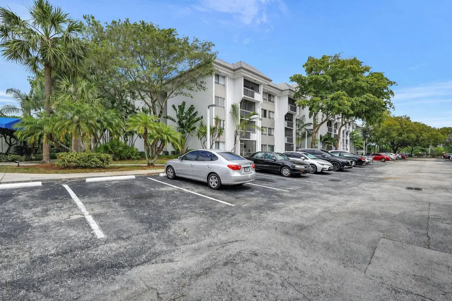 711 N Pine Island Road # 210, Plantation FL 33324 photo 2