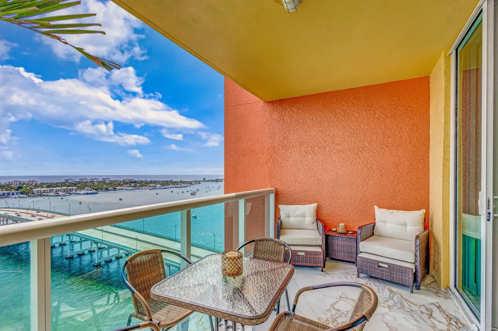 2640 Lake Shore Drive # 2014, Riviera Beach FL 33404