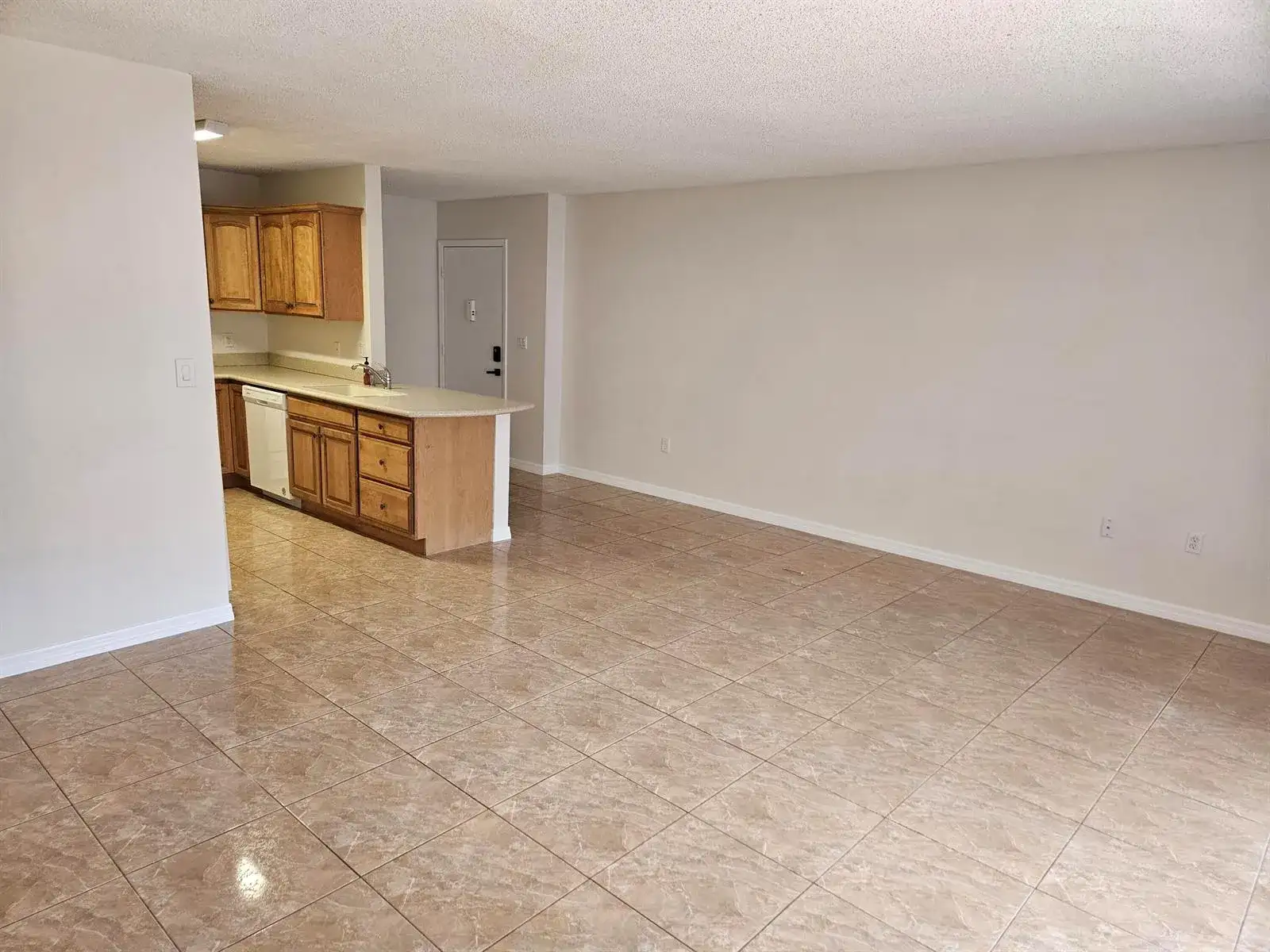 2050 Oleander Boulevard # 108, Fort Pierce FL 34950 photo 3