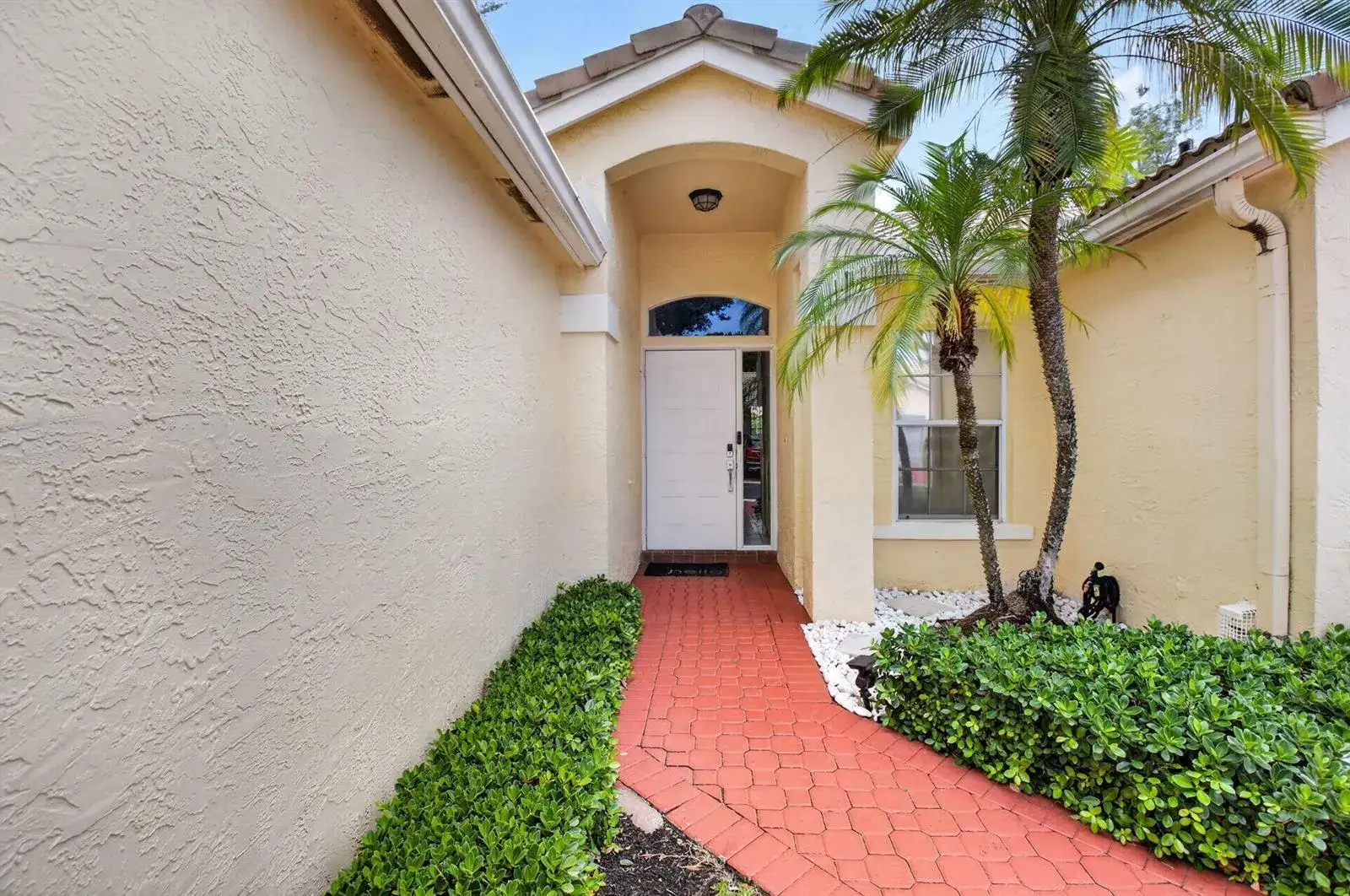 17257 Boca Club Boulevard Apt 5, Boca Raton FL 33487 photo 3