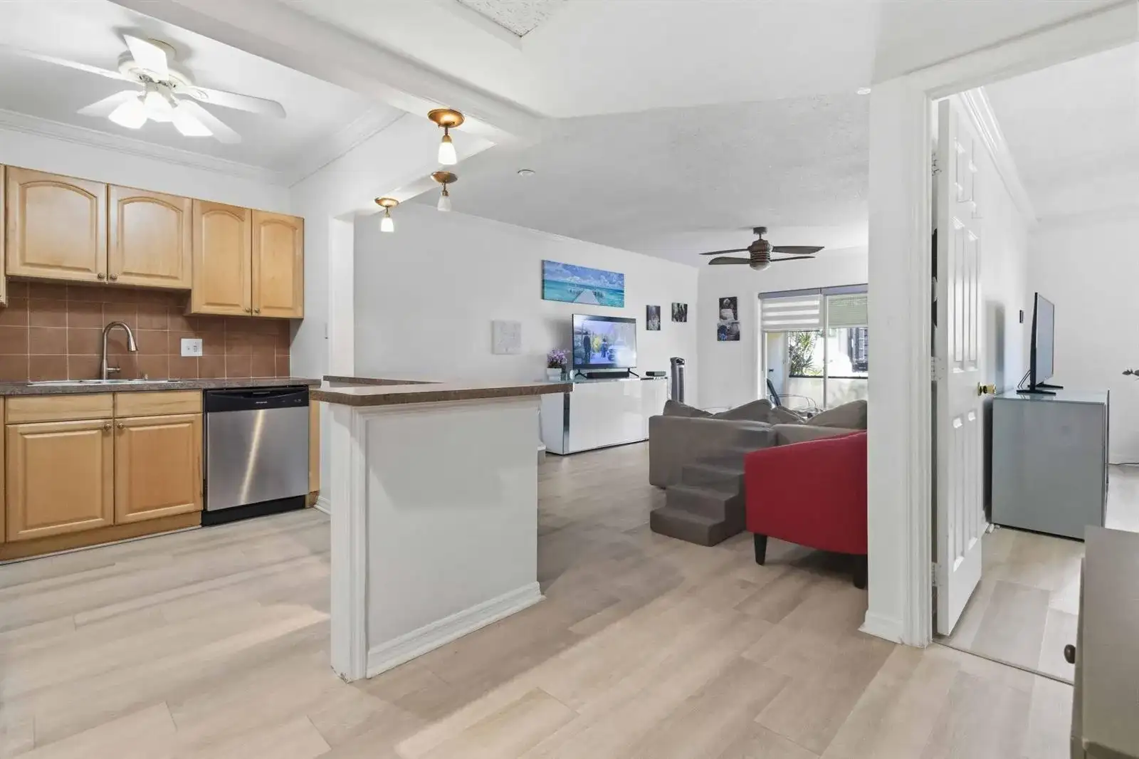 259 S Cypress Road # 506, Pompano Beach FL 33060 photo 3