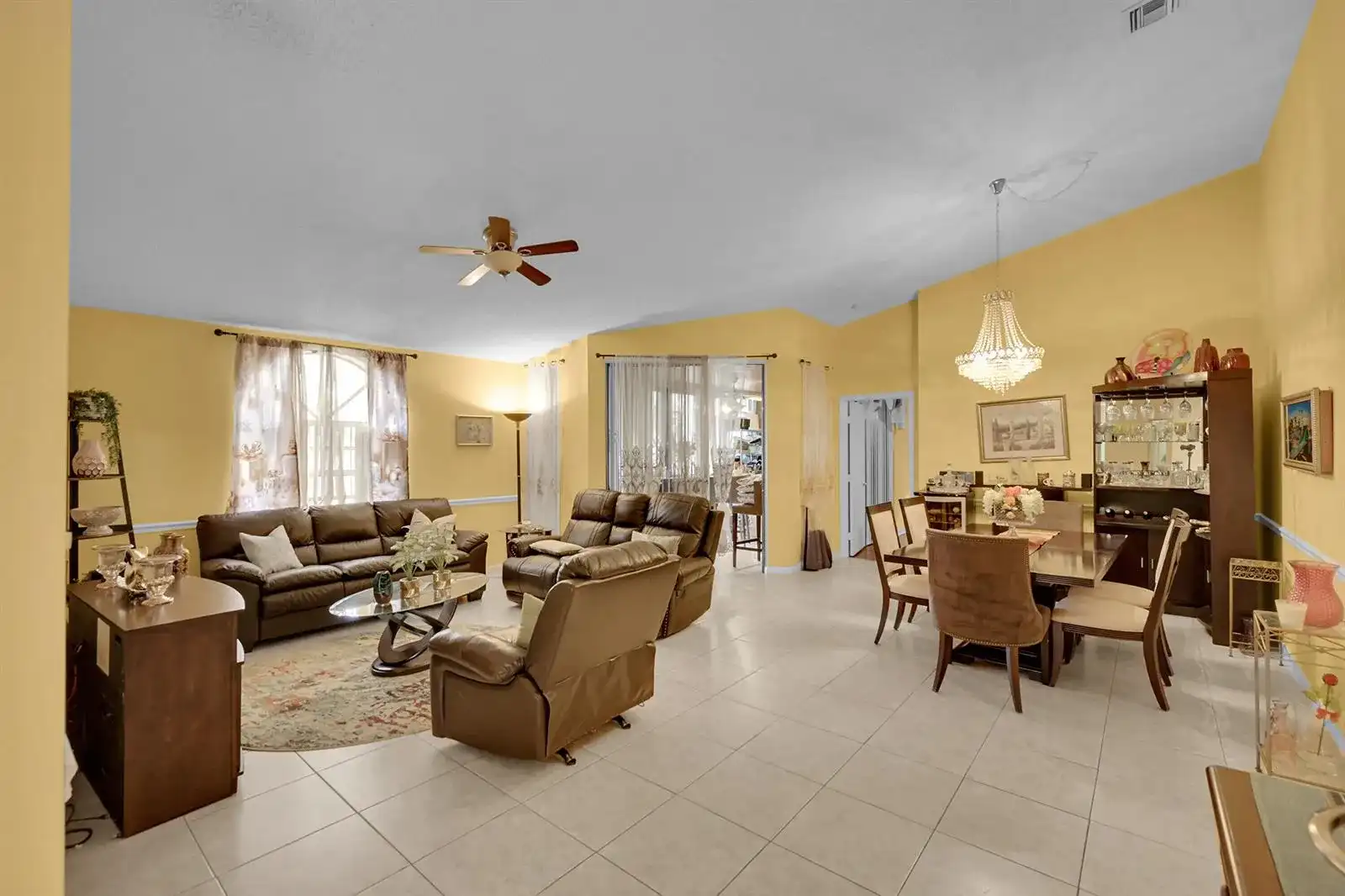 5379 Verona Drive # H, Boynton Beach FL 33437