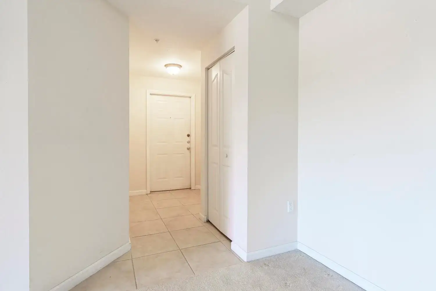 1201 Myrtlewood Circle E, Palm Beach Gardens FL 33418 photo 2