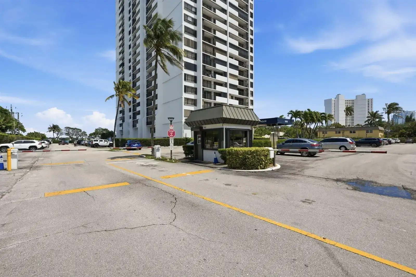 5600 N Flagler Drive # 1110, West Palm Beach FL 33407 photo 4