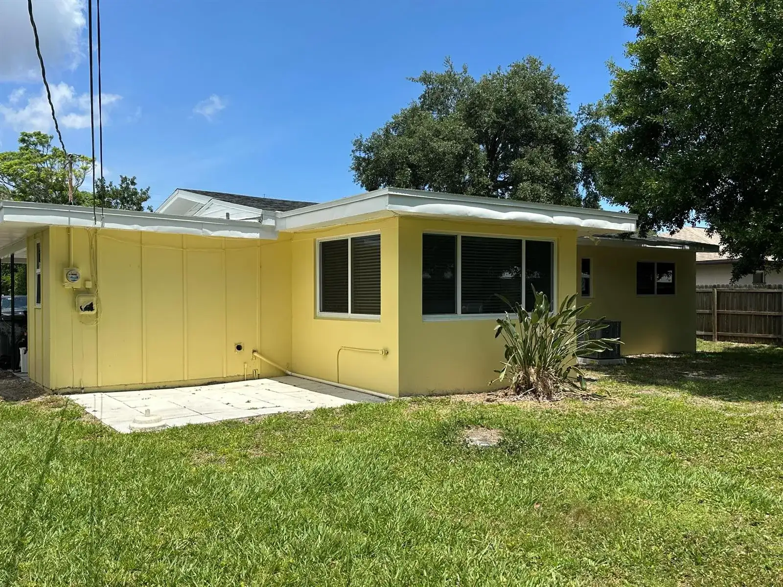 2745 Atlantic Boulevard, Vero Beach FL 32960 photo 4