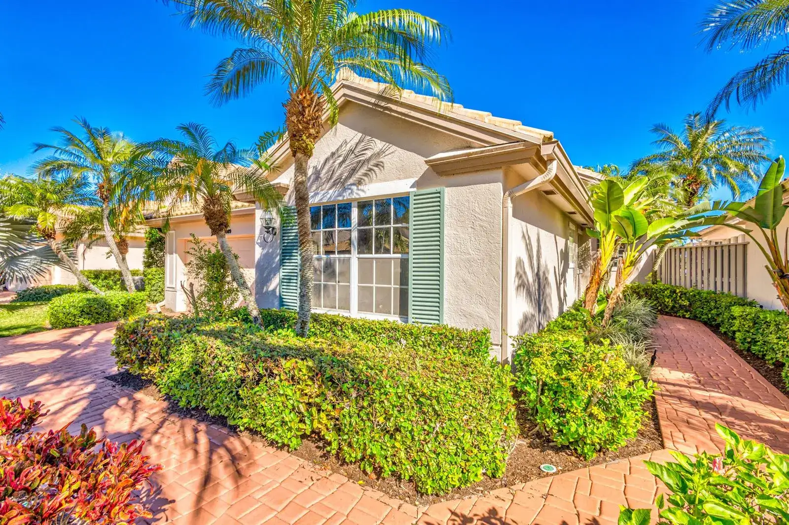 919 Augusta Pointe Drive, Palm Beach Gardens FL 33418 photo 3