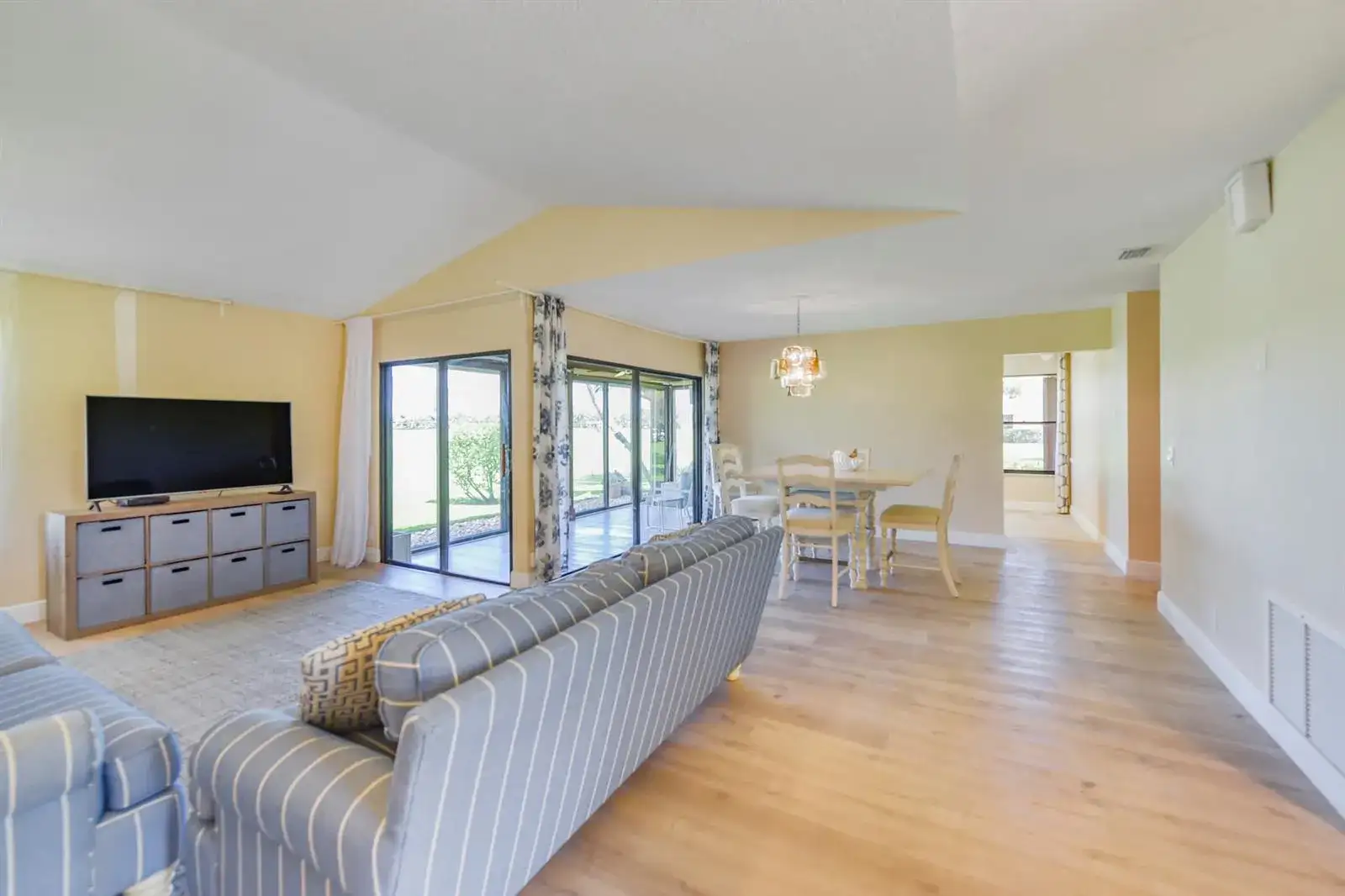 13355 Touchstone Place, Palm Beach Gardens FL 33418 photo 5