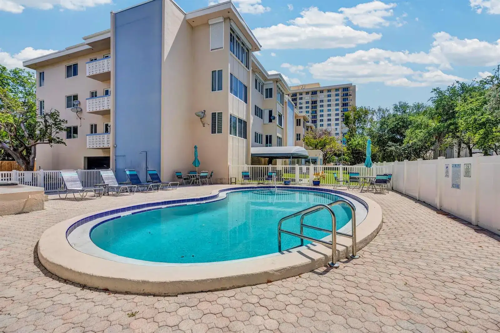 1965 S Ocean Boulevard # 202, Lauderdale By The Sea FL 33062 photo 3
