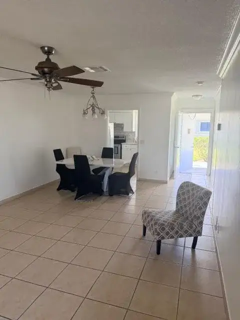 5443 Cresthaven Boulevard # F, West Palm Beach FL 33415