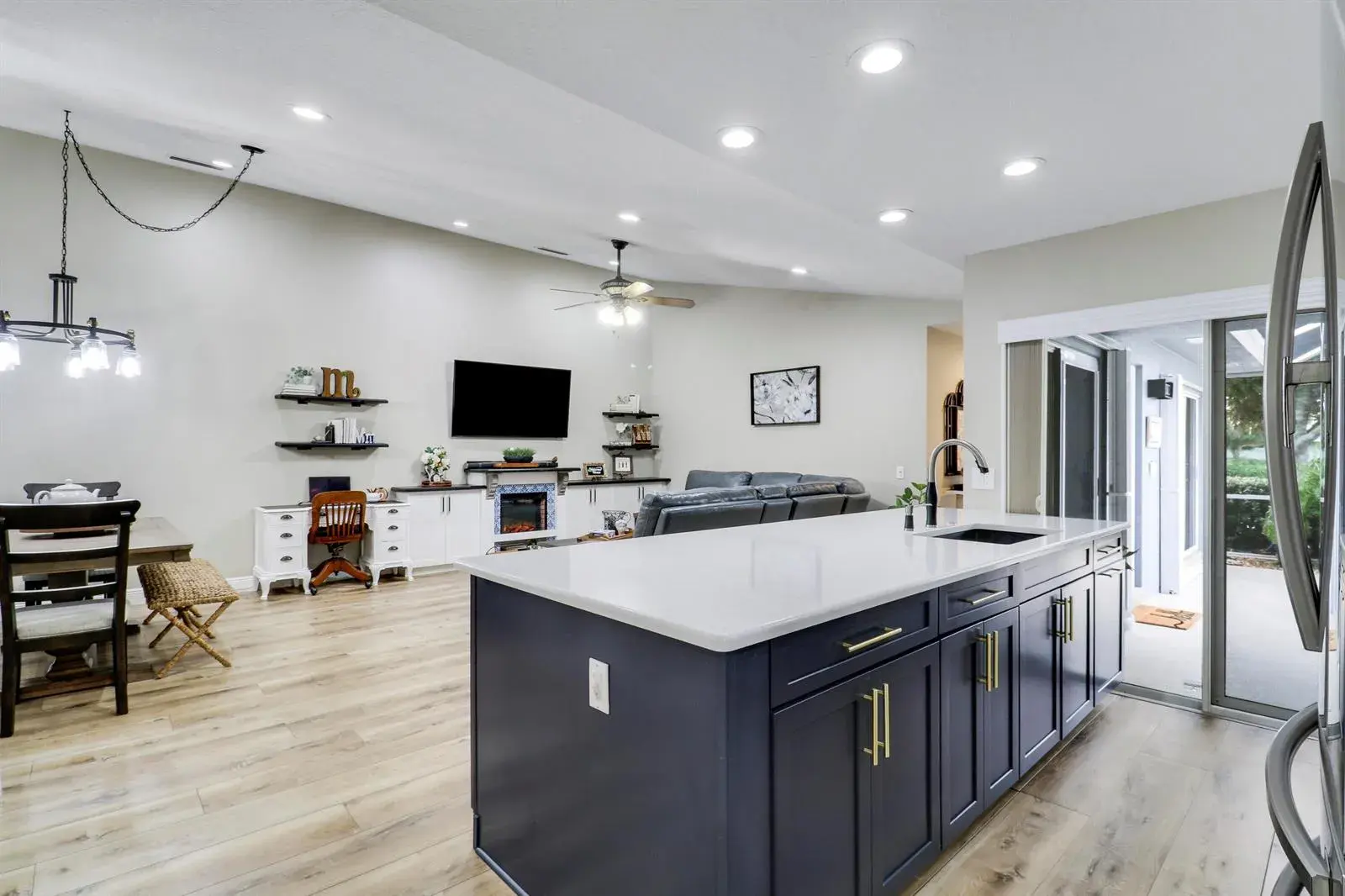 1228 NW Sun Terrace # D, Port St. Lucie FL 34986