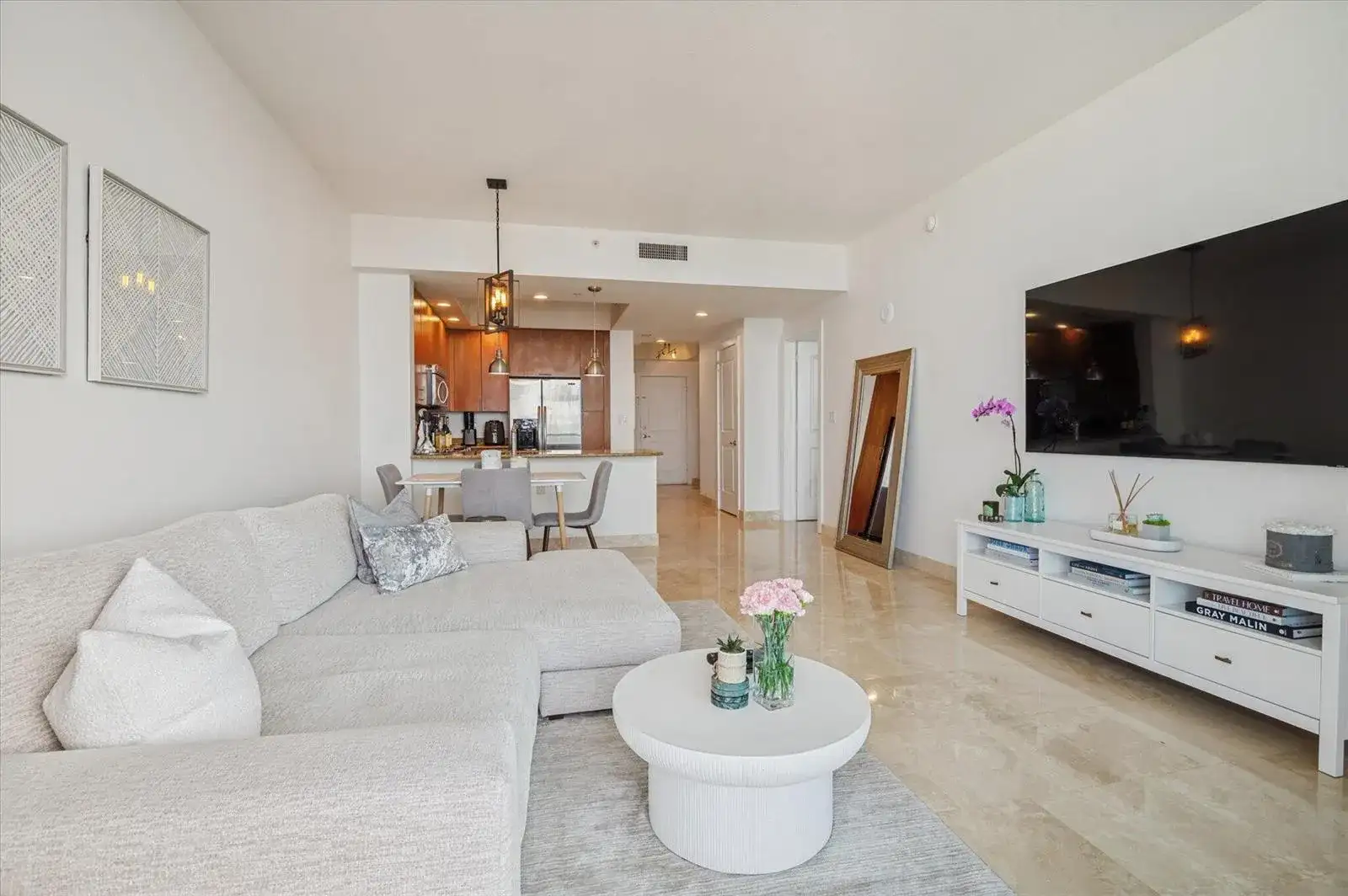 315 NE 3rd Avenue # 2108, Fort Lauderdale FL 33301 photo 2