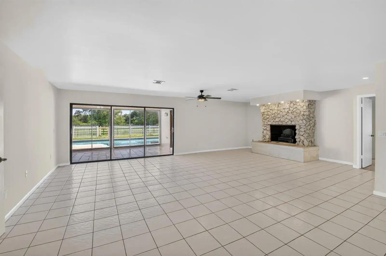 10157 La Reina Road, Delray Beach FL 33446 photo 5