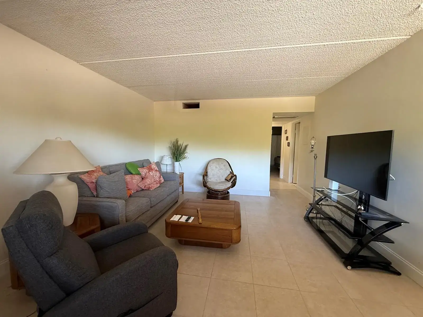 3300 Springdale Boulevard # 202, Palm Springs FL 33461 photo 3
