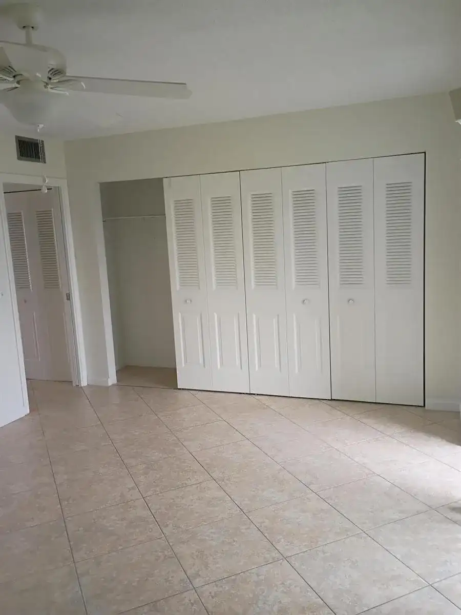 209 Camden # 209, West Palm Beach FL 33417