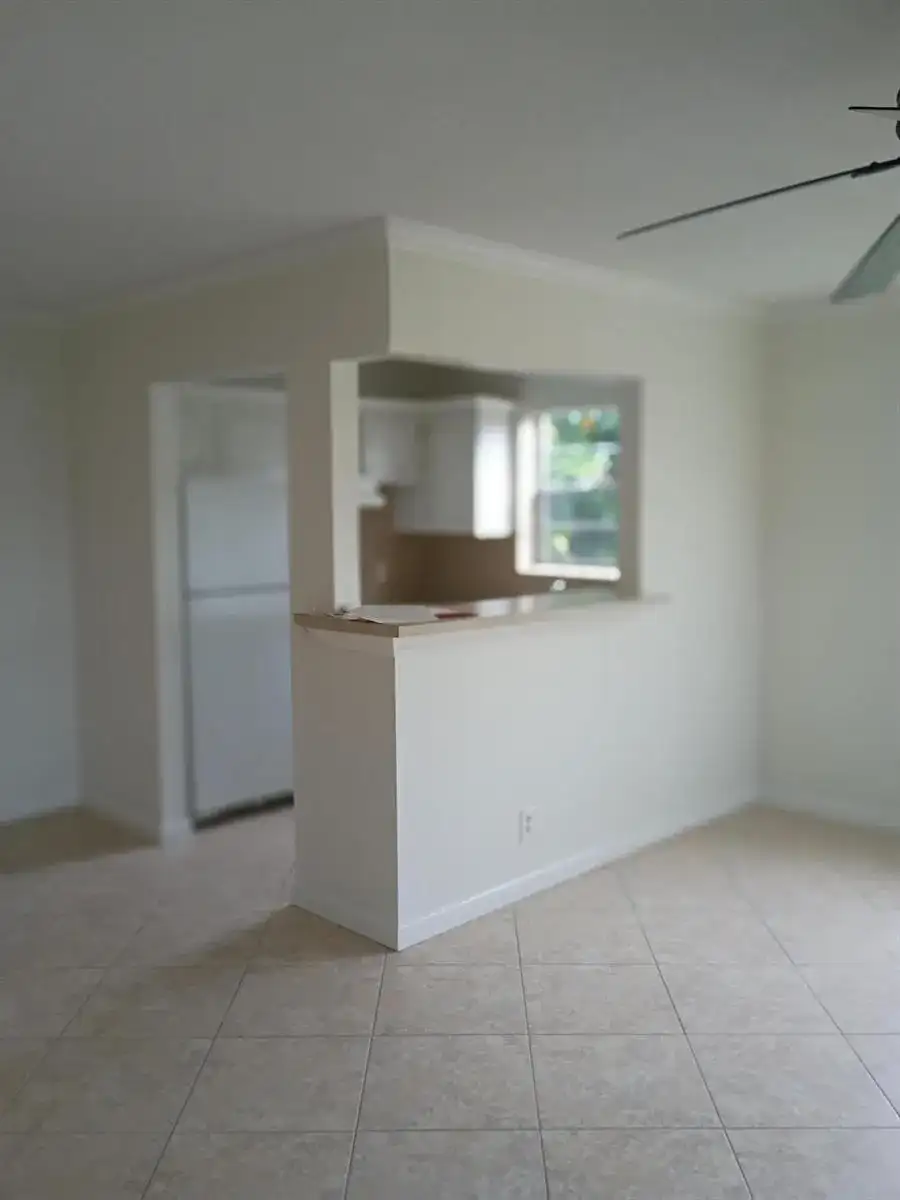 209 Camden # 209, West Palm Beach FL 33417 photo 4