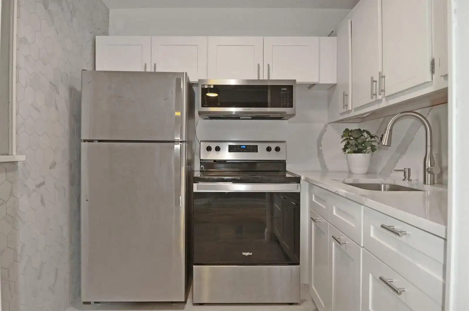 238 Chatham L, West Palm Beach FL 33417